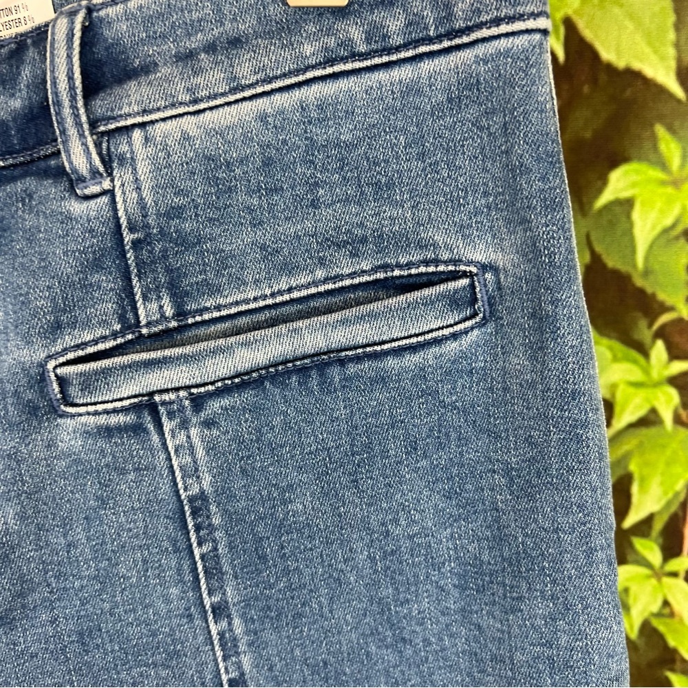 NWT J. MCLAUGHLIN Distressed High Waist Emmie Heritage Blue Jeans, 10 - Picture 7 of 13